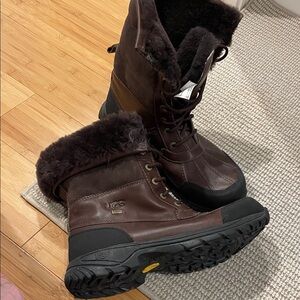 REAL Shearling UGG Mens Dark Brown Winter Boots. Sheepskin and leather